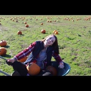 Meet your Posher, Riley